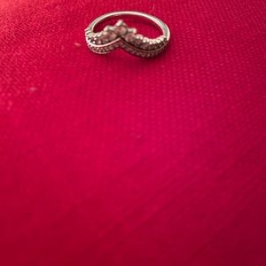 One Pandora Silver Princess Wishbone Ring